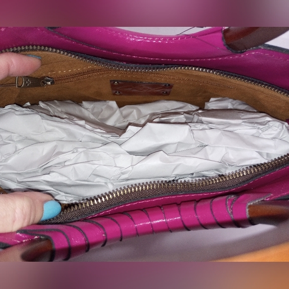 NWT Patricia Nash Lyon Tooled Leather Satchel, crossbody strap, Fuchsia Multi - Picture 7 of 10